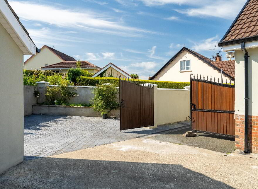 10 Ballee Grove, Strabane, BT82 8RP