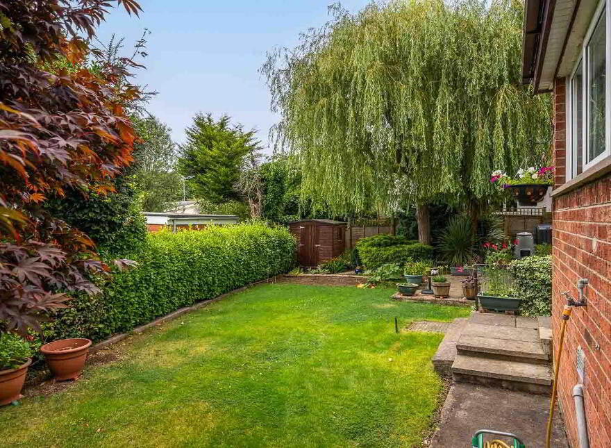 19 Rannoch Road, Holywood, BT18 0NA