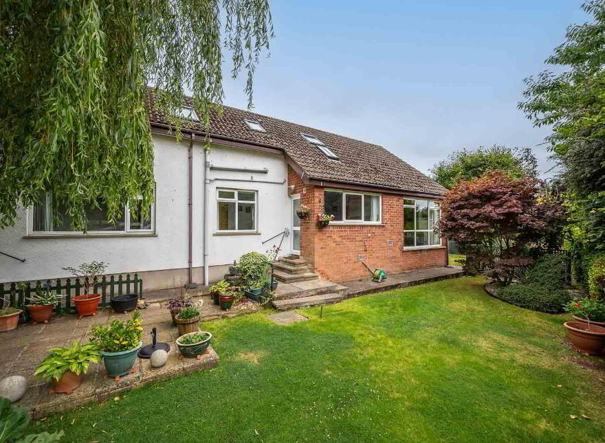 19 Rannoch Road, Holywood, BT18 0NA