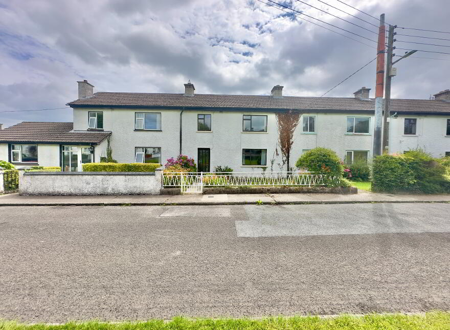 23 Wolfe Tone Place, Letterkenny, Letterkenny, F92K4PX photo