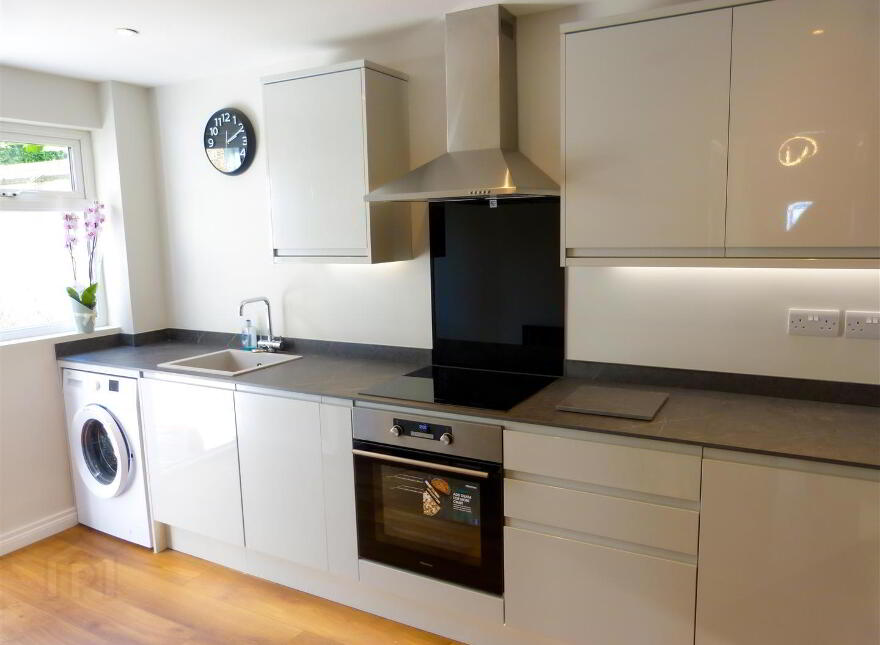 35 Spencer Street, Holywood, BT18 9DN