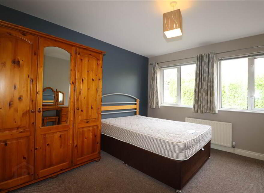 1 Glenburn Ford, Dunmurry, Belfast, BT17 9BF