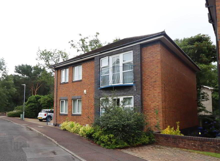 1 Glenburn Ford, Dunmurry, Belfast, BT17 9BF