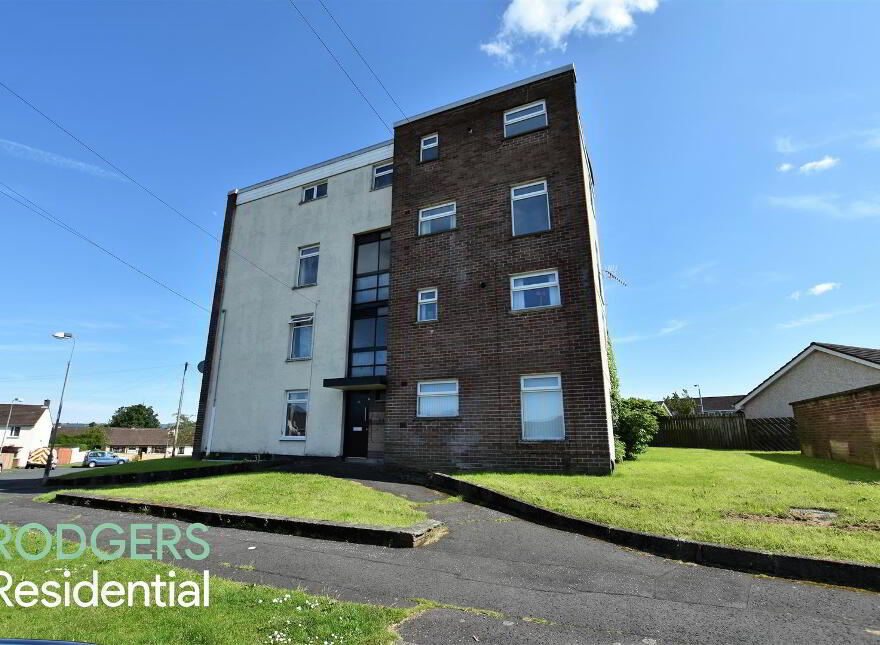 14a Ardmillan Gardens, Rathcoole, Newtownabbey, BT37 9AY
