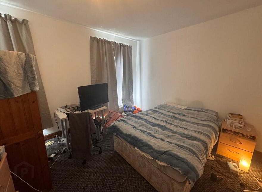 Flat 2, 6 Eglantine Avenue, Belfast, BT9 6DX