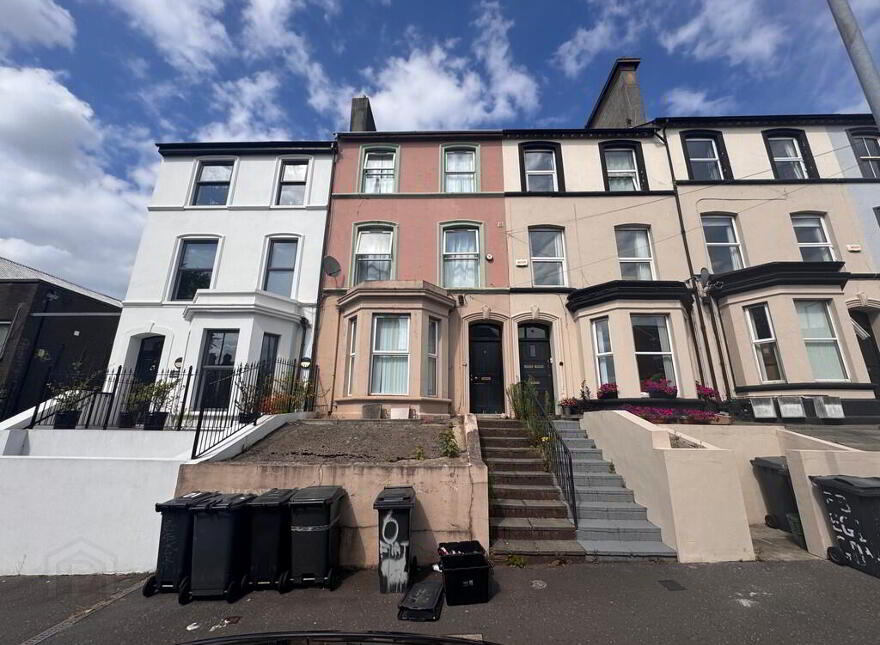Flat 2, 6 Eglantine Avenue, Belfast, BT9 6DX