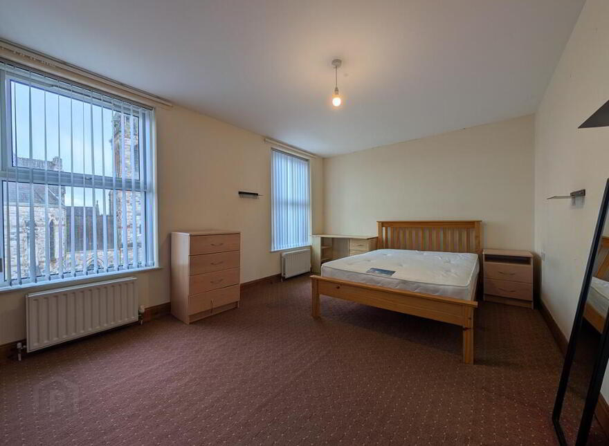 Flat 2, 6 Eglantine Avenue, Belfast, BT9 6DX