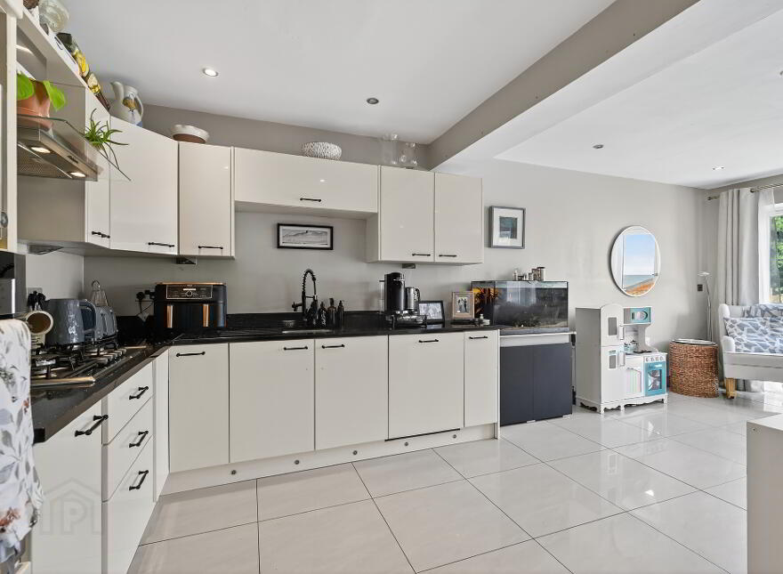 3 Glenshane Gardens, Belfast, BT11 8JQ