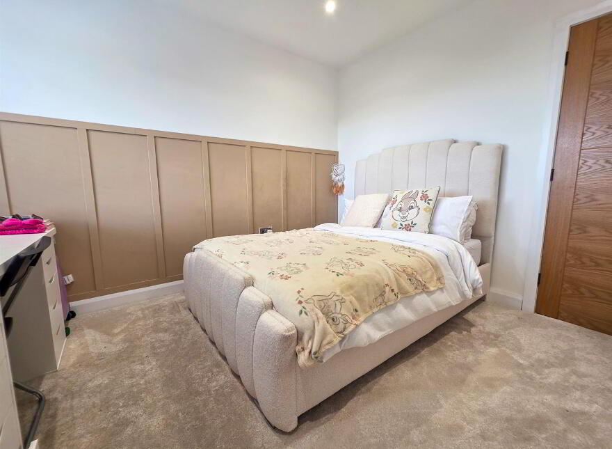 53 O'Neill Road, Newtownabbey, BT36 6UN