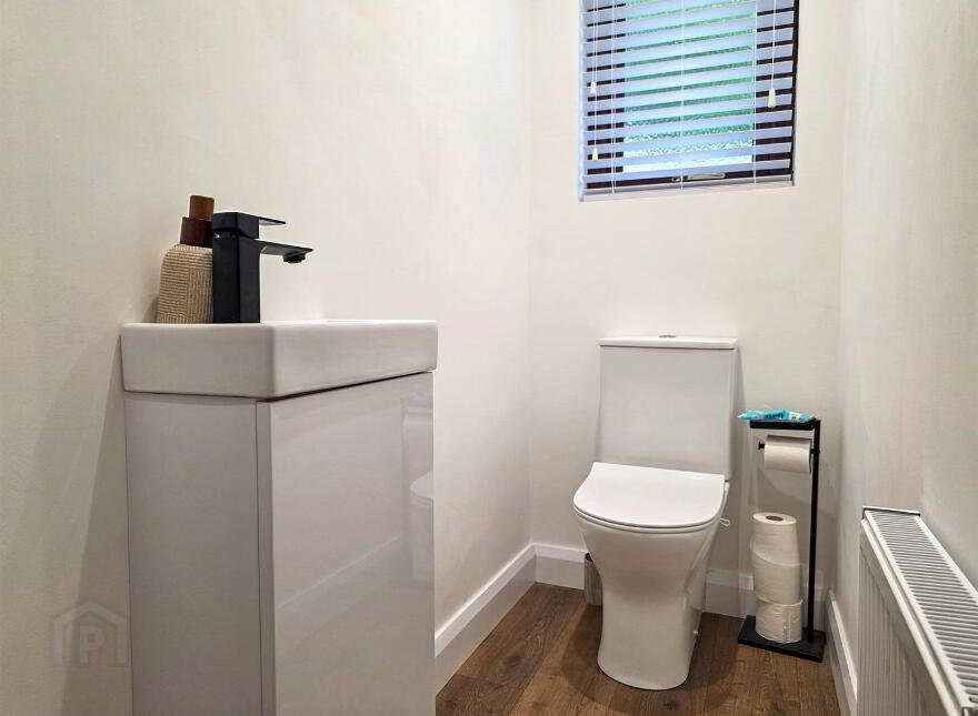 53 O'Neill Road, Newtownabbey, BT36 6UN