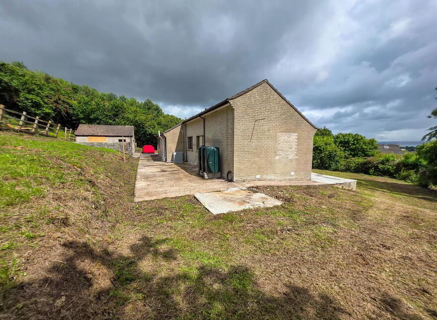 53 O'Neill Road, Newtownabbey, BT36 6UN