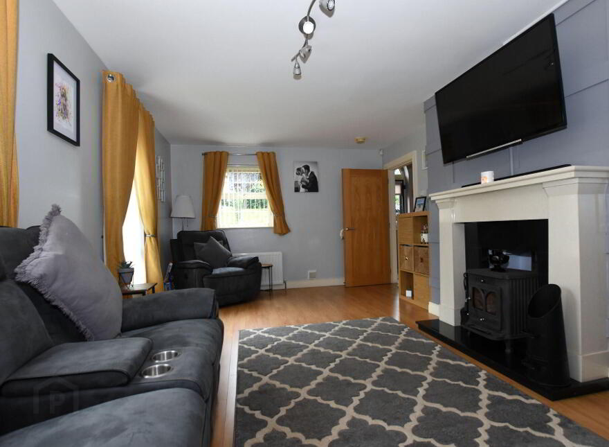 15 Ballyeden Meadows, Magheralin, BT67 0WU
