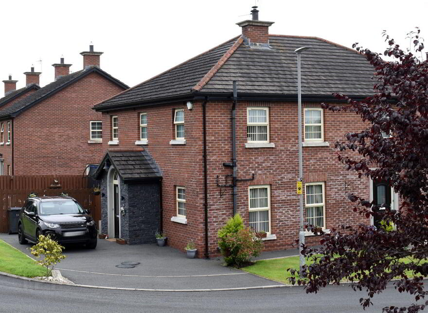 15 Ballyeden Meadows, Magheralin, BT67 0WU