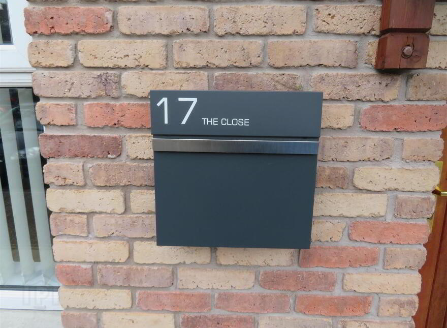 17 The Close, Waringstown, BT66 7TT