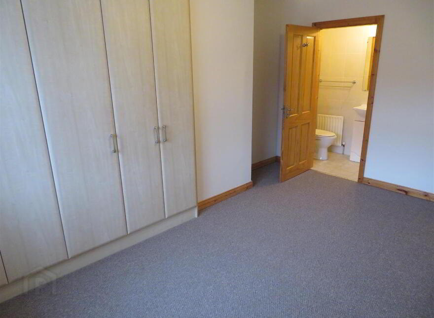 17 The Close, Waringstown, BT66 7TT