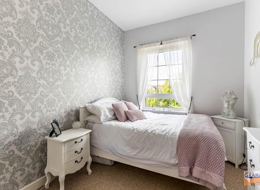 4 Holstein Crescent, Lisburn, BT28 2RS