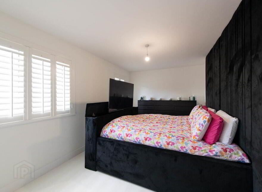 1 Spinners Gate, Newtownabbey, BT36 5RJ