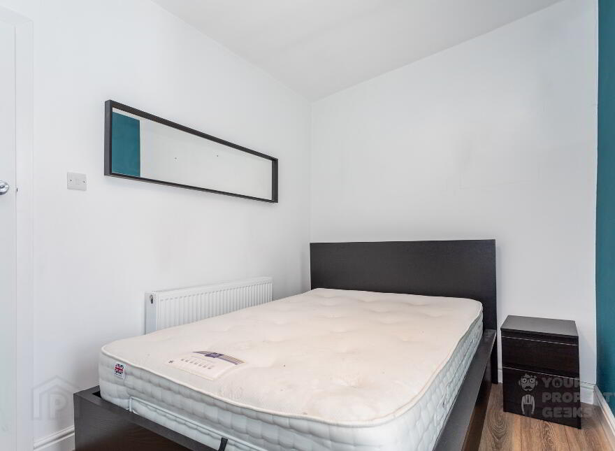 63 London Street, Belfast, BT6 8EN
