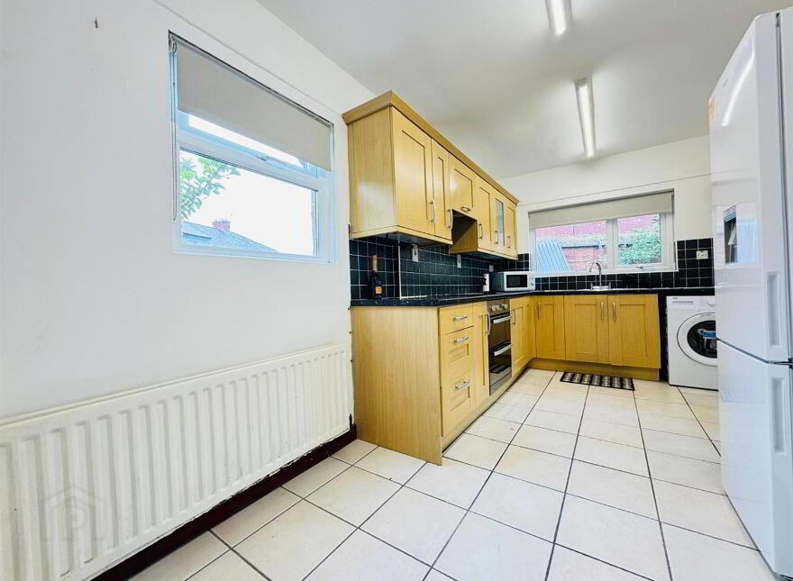 22 Whitewell Parade, Newtownabbey, BT36 7HN