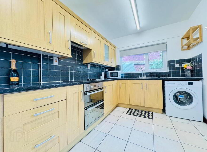 22 Whitewell Parade, Newtownabbey, BT36 7HN