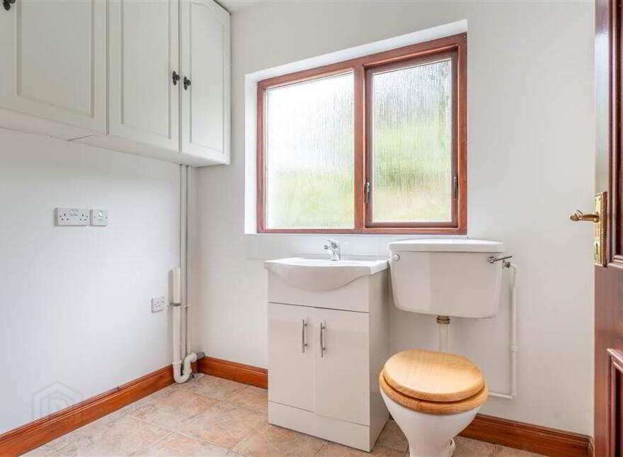281 Ballymoney Road, Ballymena, BT43 5HQ