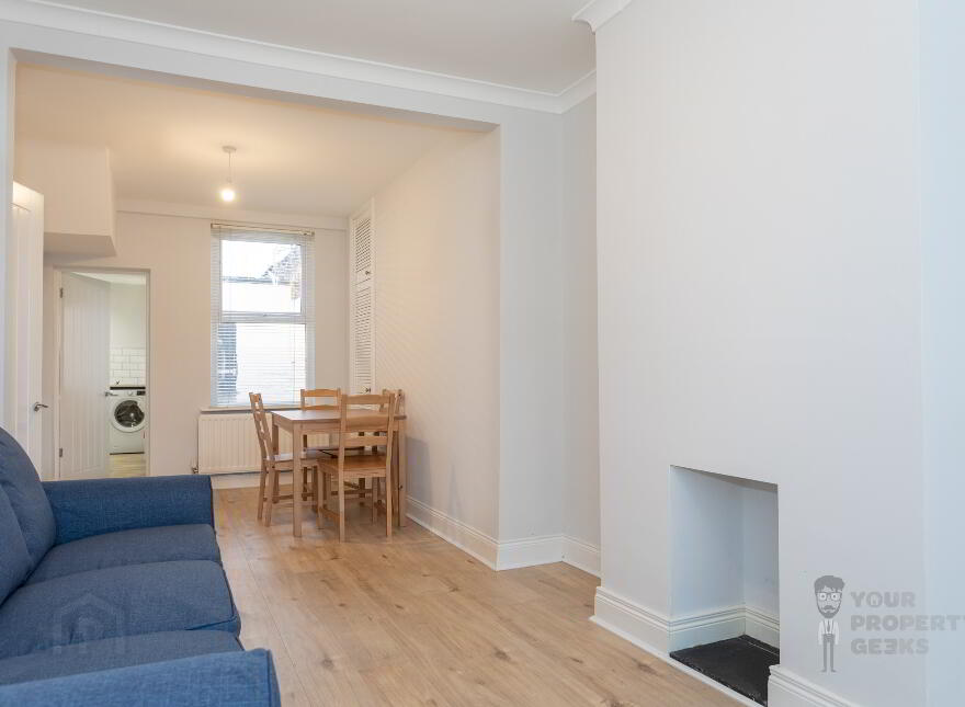 20 London Road, Belfast, BT6 8EY