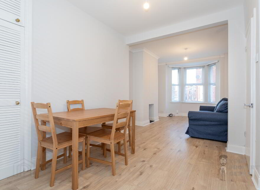20 London Road, Belfast, BT6 8EY
