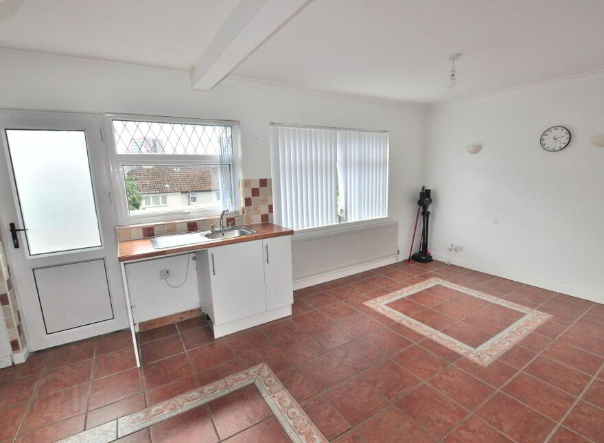 56 Castlecoole Park, Belfast, BT8 7BG
