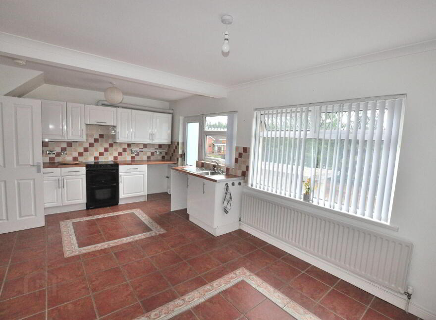 56 Castlecoole Park, Belfast, BT8 7BG