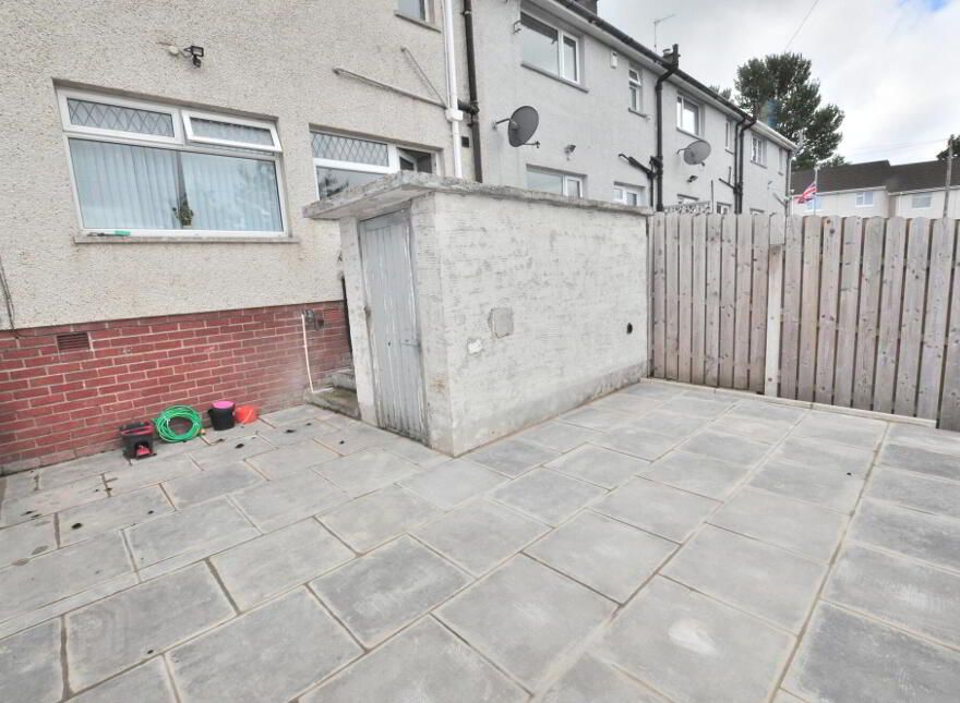 56 Castlecoole Park, Belfast, BT8 7BG