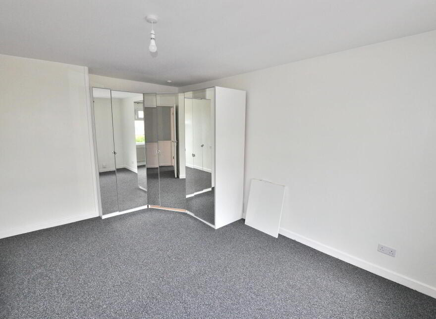 56 Castlecoole Park, Belfast, BT8 7BG