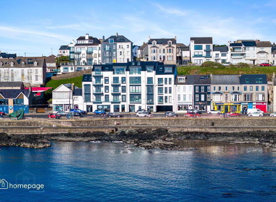 Penthouse Apartment, 17 The Promenade, Portstewart, BT55 7AH