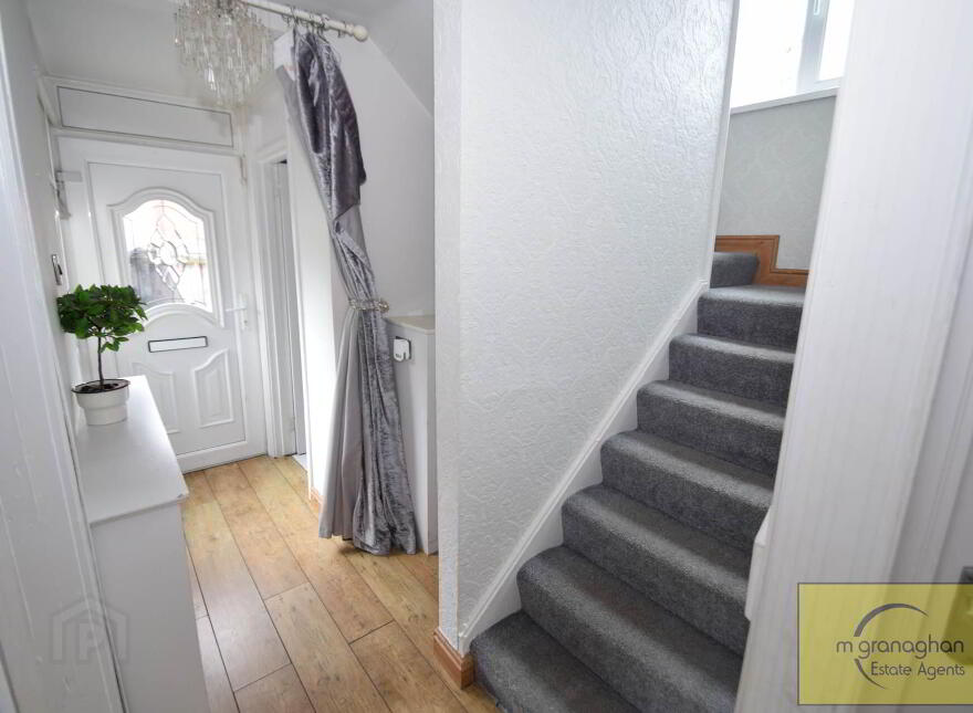9 Glasvey Park, Twinbrook, Belfast, BT17 0DB