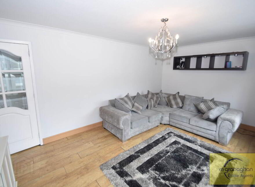 9 Glasvey Park, Twinbrook, Belfast, BT17 0DB