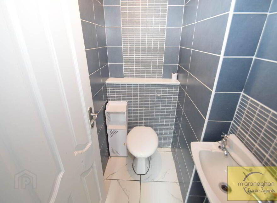 9 Glasvey Park, Twinbrook, Belfast, BT17 0DB