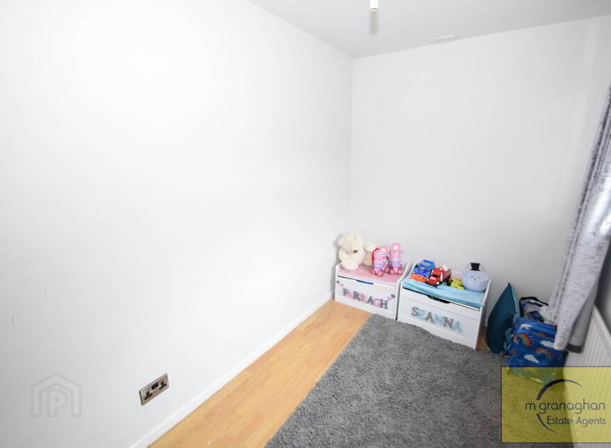 9 Glasvey Park, Twinbrook, Belfast, BT17 0DB