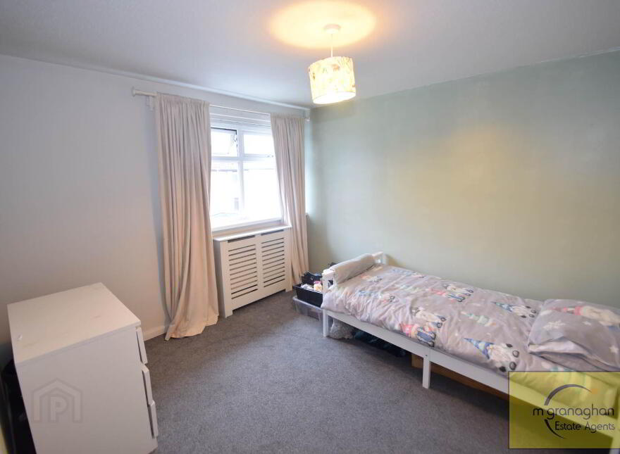 9 Glasvey Park, Twinbrook, Belfast, BT17 0DB