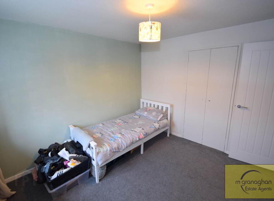 9 Glasvey Park, Twinbrook, Belfast, BT17 0DB