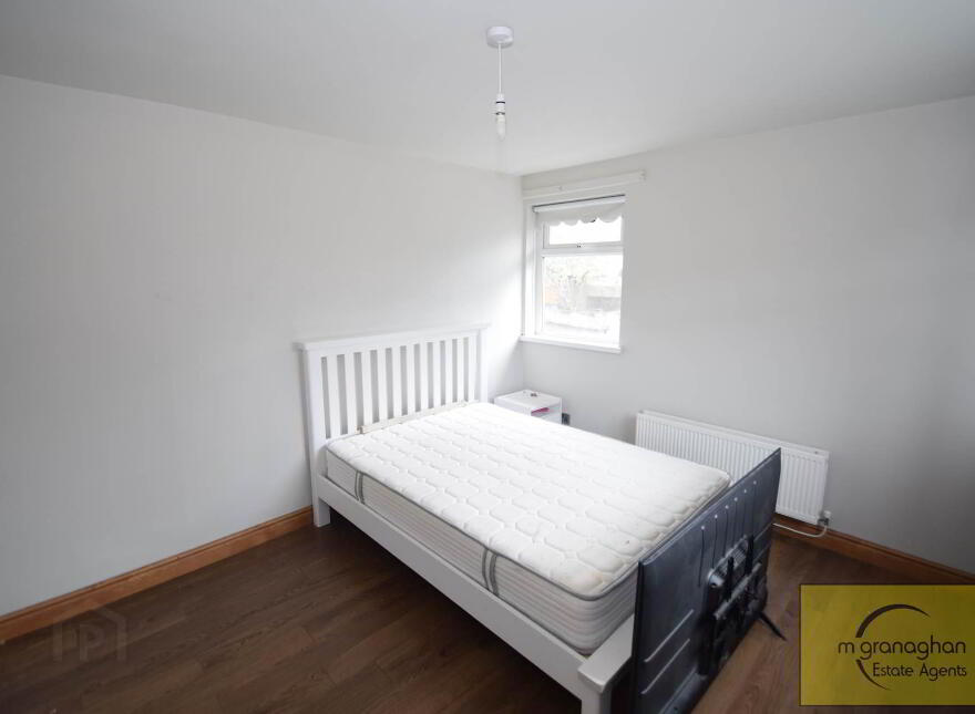9 Glasvey Park, Twinbrook, Belfast, BT17 0DB