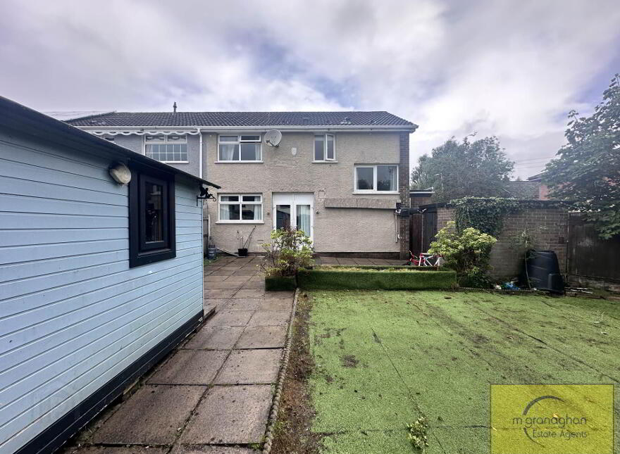 9 Glasvey Park, Twinbrook, Belfast, BT17 0DB