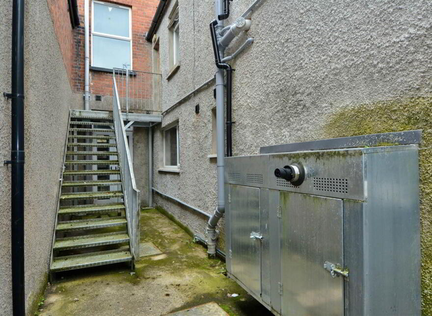 2, 65 Ulsterville Avenue, Belfast, BT9 7AT