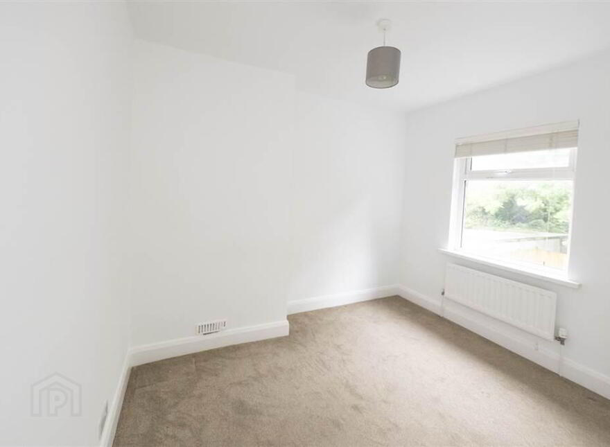 10 Strandburn Parade, Belfast, BT4 1LZ