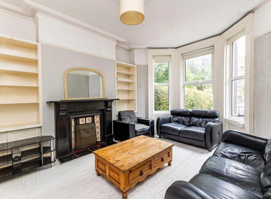 64 South Parade, Belfast, BT7 2GQ