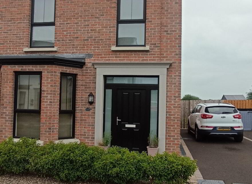 12 Wattstown Green, Coleraine, BT52 1FL photo
