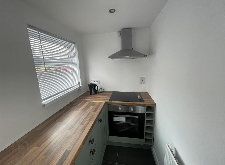 30 Andersonstown Park, Belfast, BT11 8FG
