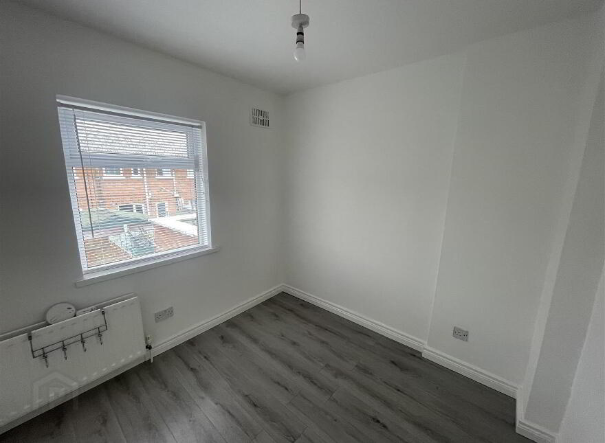 30 Andersonstown Park, Belfast, BT11 8FG