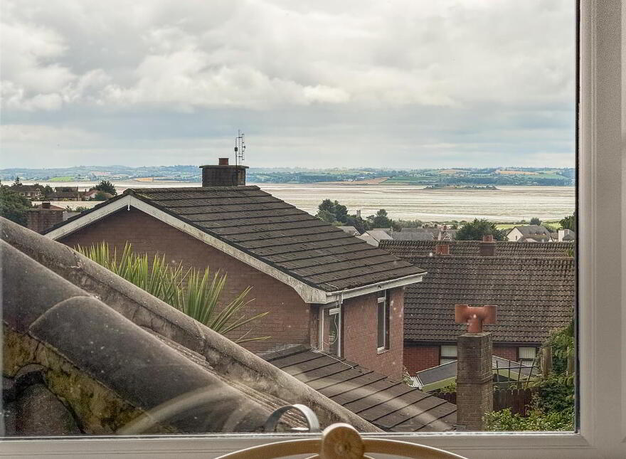 8 Hollymount Road, Newtownards, BT23 7DL