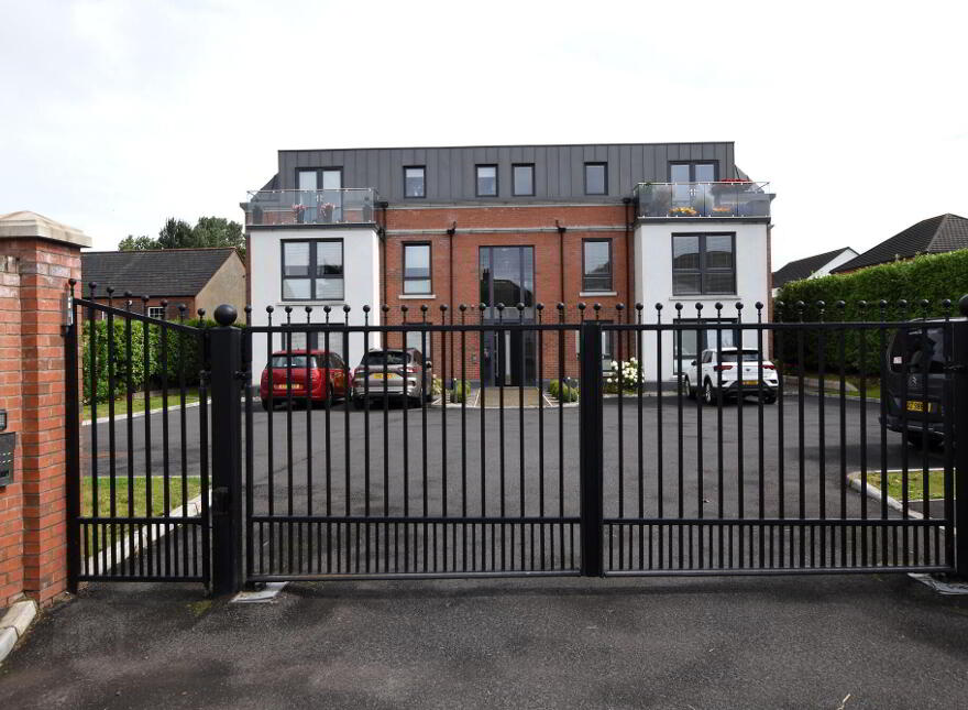Apt 4 Contemporary First Floor Apartment, 7 Meeting Street, Moira, BT67 0NR photo