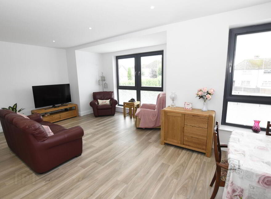 Apt 4 Contemporary First Floor Apartment, 7 Meeting Street, Moira, BT67 0NR