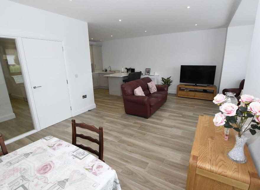 Apt 4 Contemporary First Floor Apartment, 7 Meeting Street, Moira, BT67 0NR